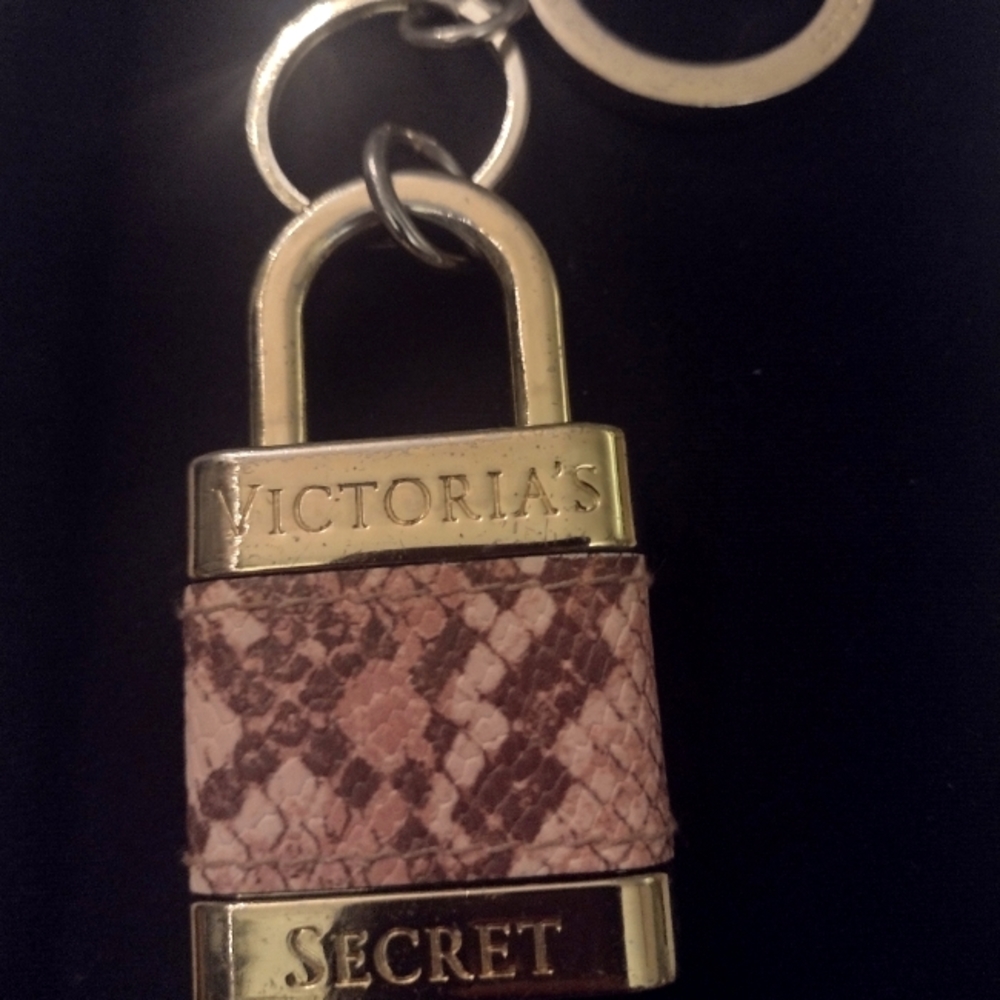 Victoria's Secret VS Pink Python Lock Keychain